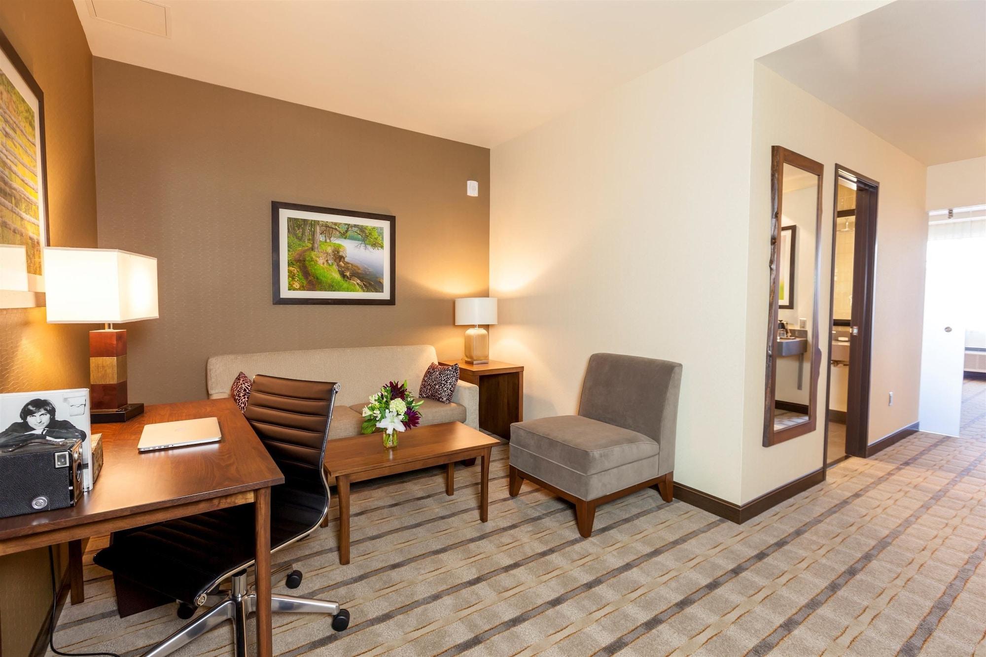 Best Western Premier Boulder Falls Inn Lebanon Exterior photo